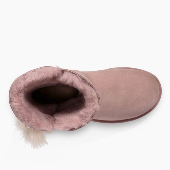 🎁 UGG Women's Irina Winter Boot - Picture 5 of 10